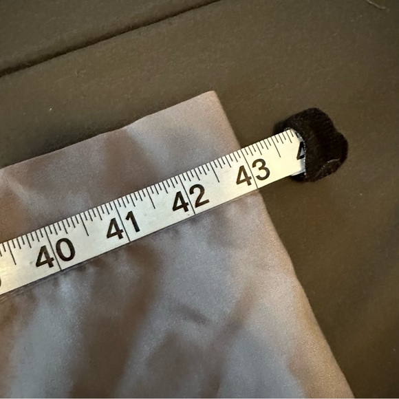 Mens Indian Kurta Pajamas in Greyish Purple - Picture 3 of 12